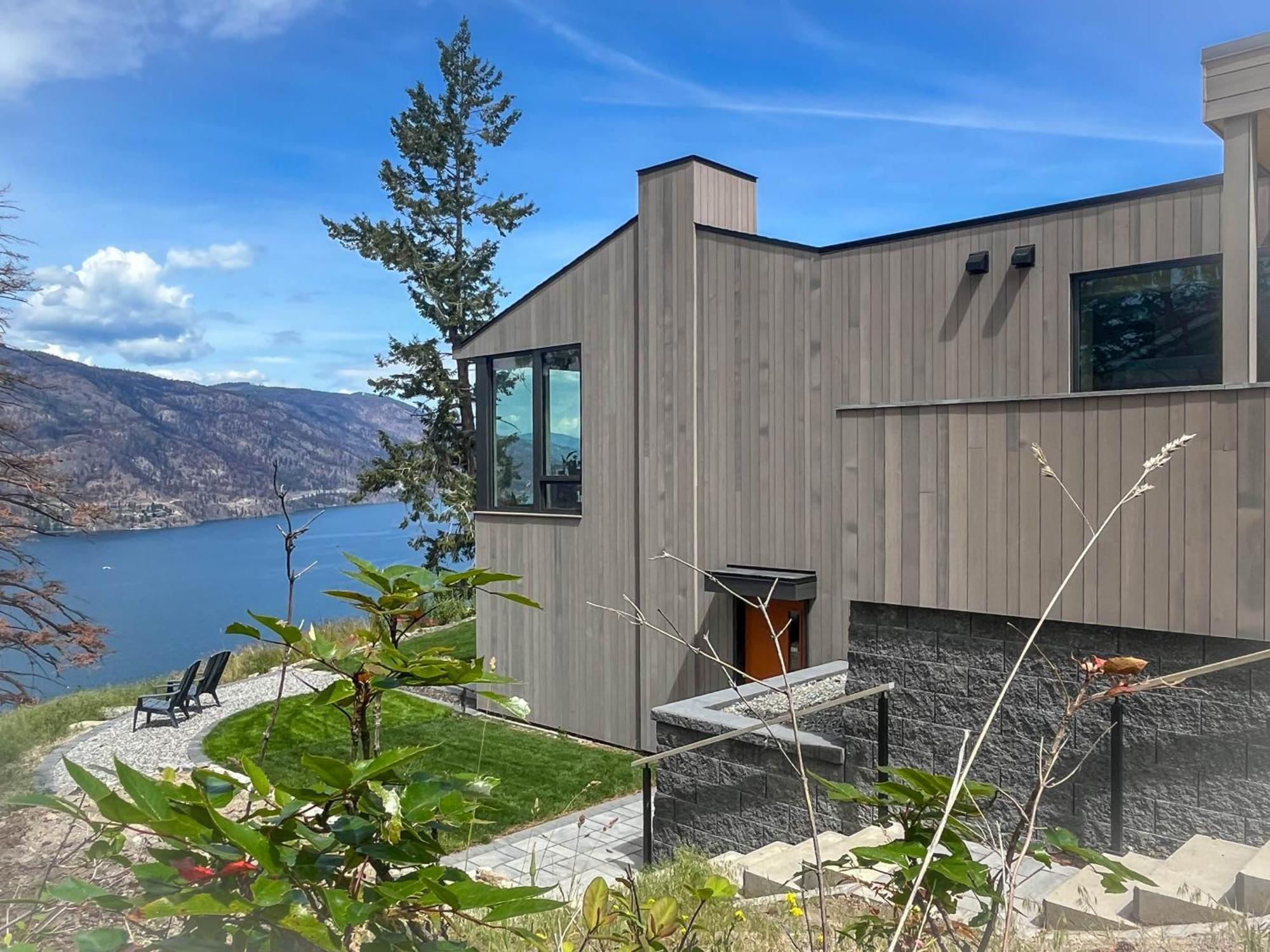 Kelowfornia Lakeview Retreat Kelowna Exterior foto