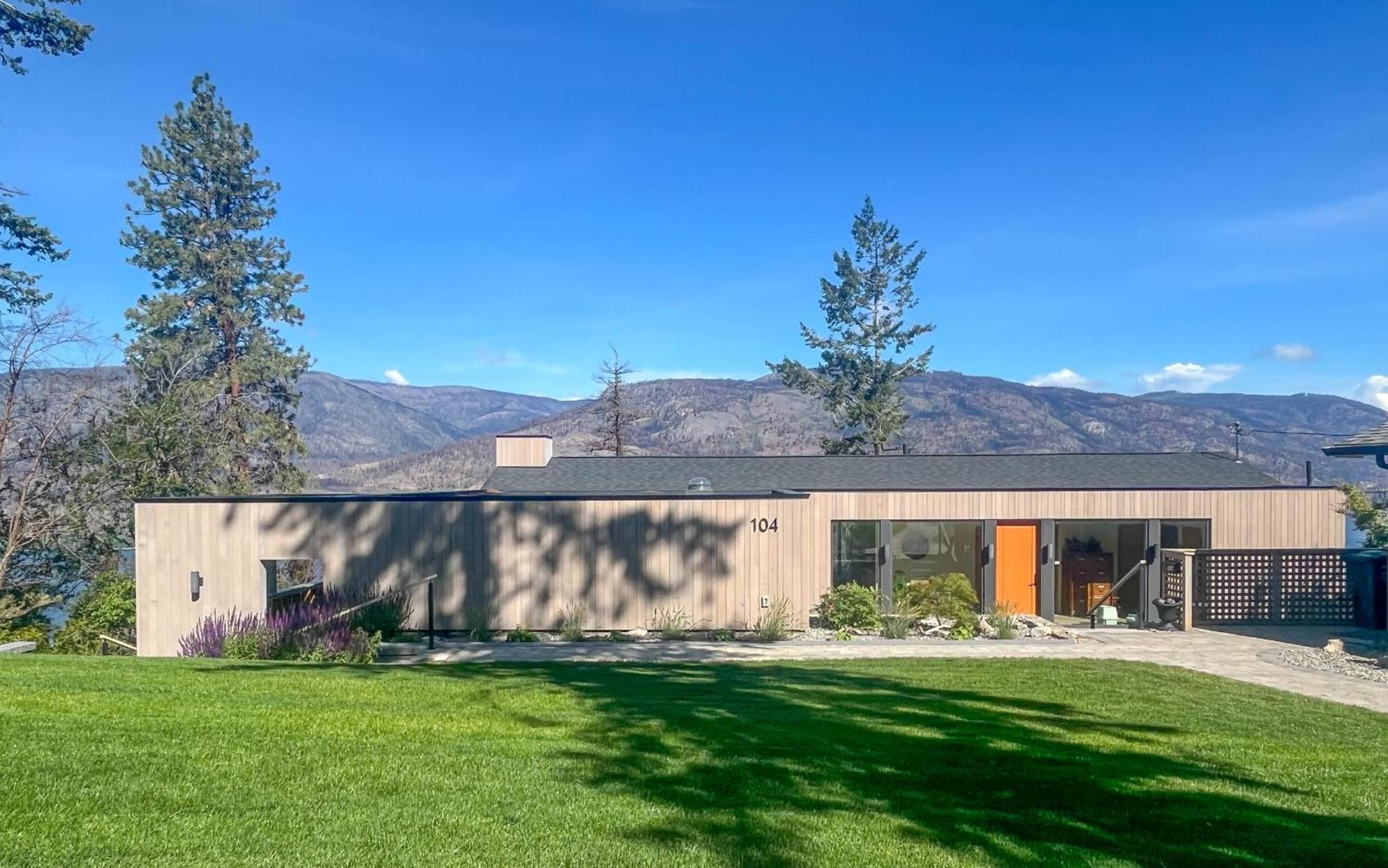 Kelowfornia Lakeview Retreat Kelowna Exterior foto